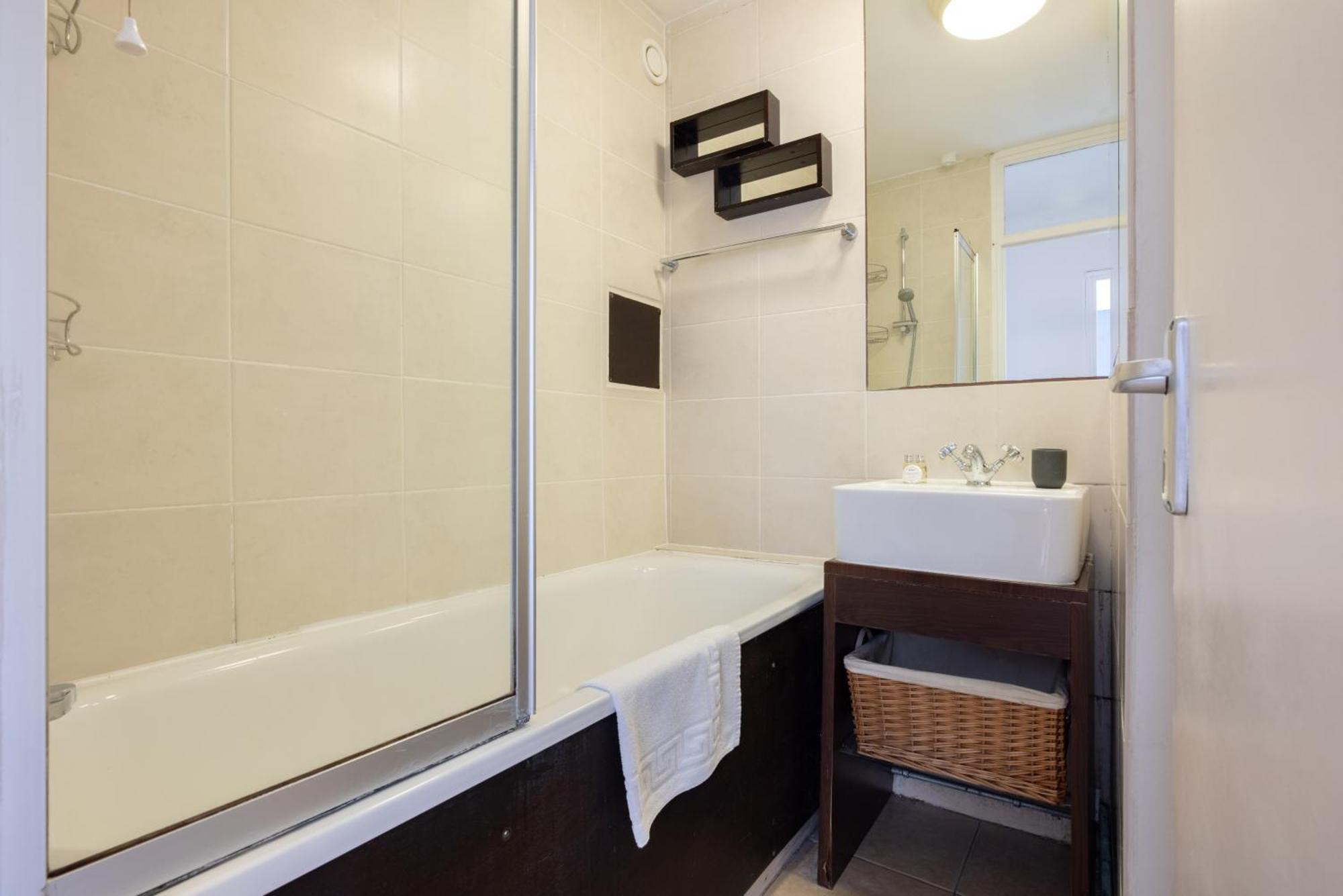 לונדון The Bermondsey Apartment מראה חיצוני תמונה